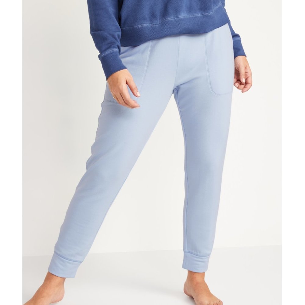 NWT Old Navy Mid-Rise Live-In Jogger Sweatpants